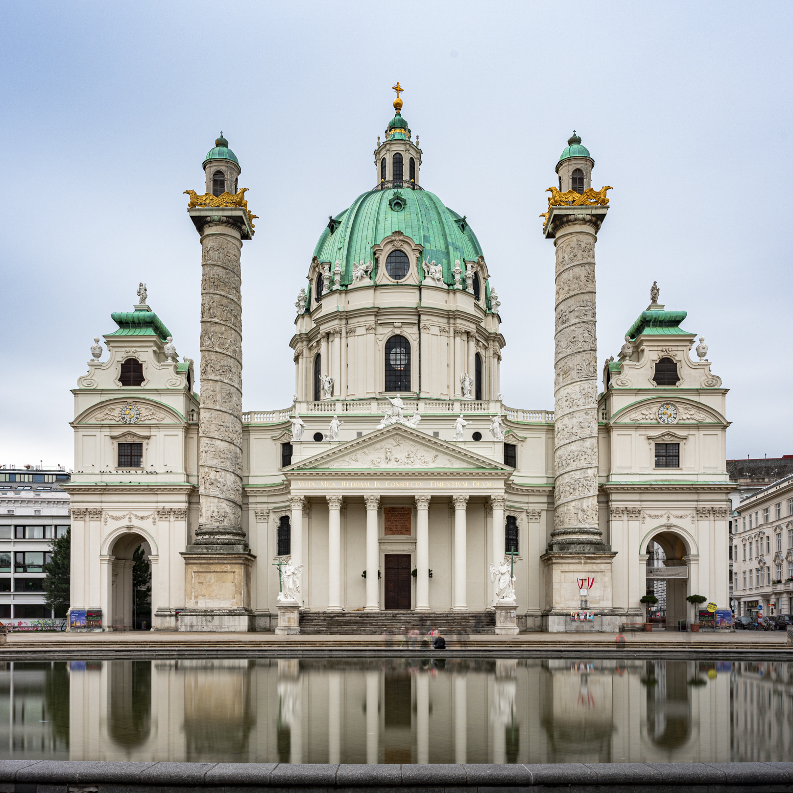 Karlskirche Wien von Fotograf Michael Pinzolits